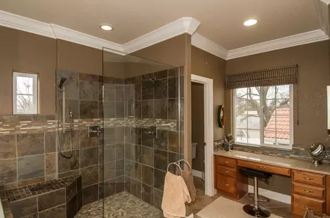 7051 Riverside Dr, Redding, CA 96001 photo 33