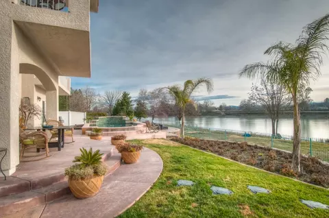 7051 Riverside Dr, Redding, CA 96001 photo 53