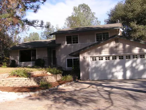 12901 Beltline Rd, Redding, CA 96003 photo 1