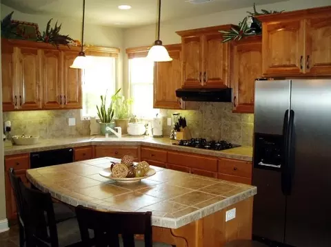 2591 Warm Spring Ln, Redding, CA 96003 photo 2