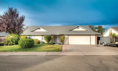 2844 Foxglove Ln, Redding, CA 96001 photo 1