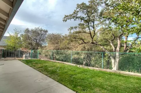 2844 Foxglove Ln, Redding, CA 96001 photo 5