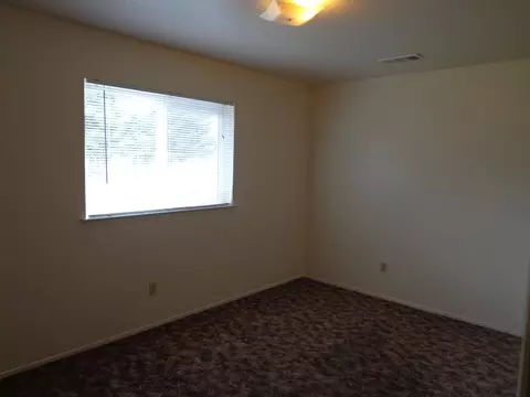35 Rose Ln, Redding, CA 96003 photo 9