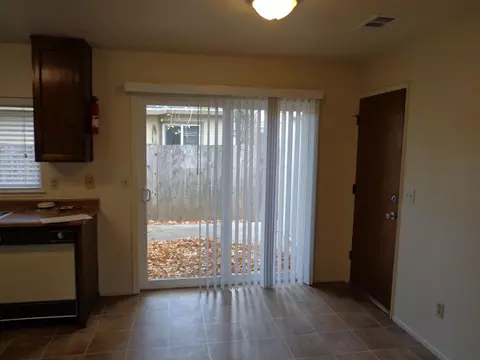35 Rose Ln, Redding, CA 96003 photo 14