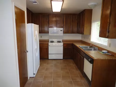 35 Rose Ln, Redding, CA 96003 photo 12