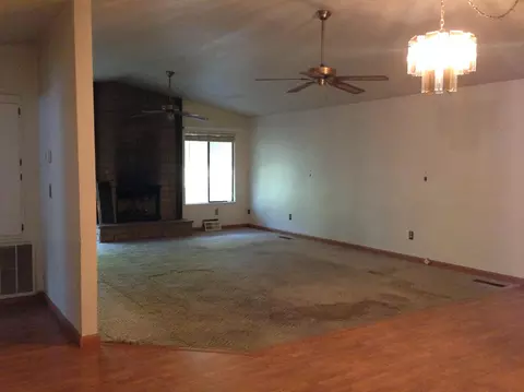 758 Coffeeberry Ln, Redding, CA 96003 photo 3