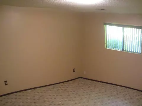 1850 Del Mar Ave, Redding, CA 96003 photo 11
