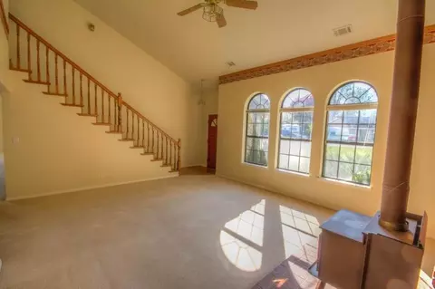 3744 Rushmore Dr, Redding, CA 96001 photo 7