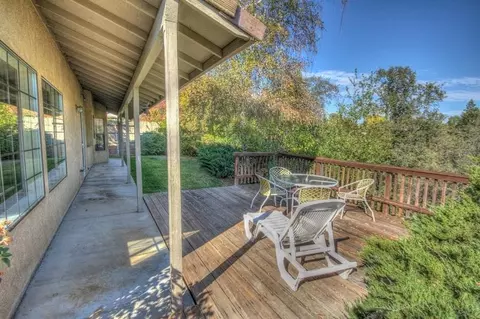 3744 Rushmore Dr, Redding, CA 96001 photo 18
