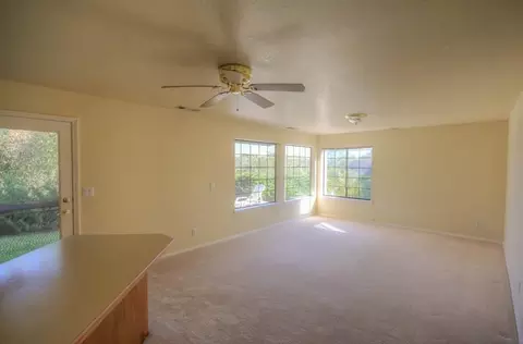 3744 Rushmore Dr, Redding, CA 96001 photo 8