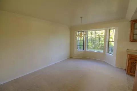 3744 Rushmore Dr, Redding, CA 96001 photo 6