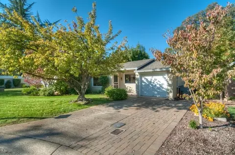 3480 Longview Ave, Redding, CA 96001 photo 1
