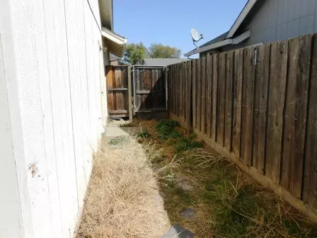 3383 Josh Dr, Anderson, CA 96007 photo 2