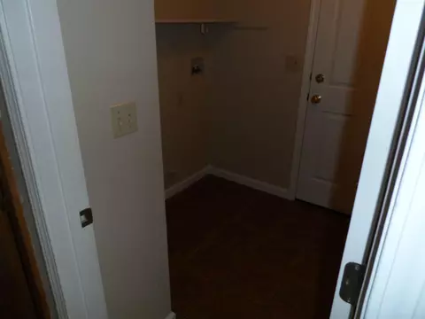 3264 Leonard St, Redding, CA 96002 photo 3