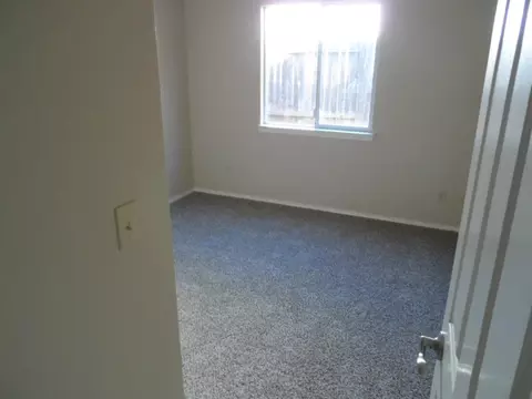 3264 Leonard St, Redding, CA 96002 photo 6