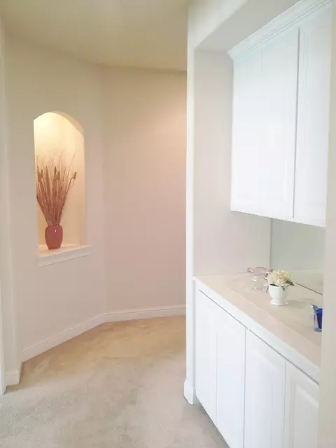 2743 Madison Riv, Redding, CA 96002 photo 11