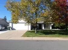 2136 Hemingway St, Redding, CA 96003 photo 2