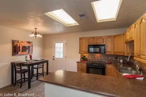 4110 Bradley Dr, Redding, CA 96003 photo 11