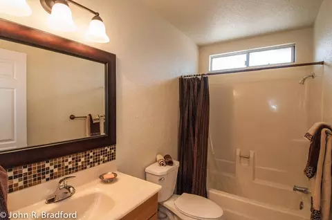 4110 Bradley Dr, Redding, CA 96003 photo 22