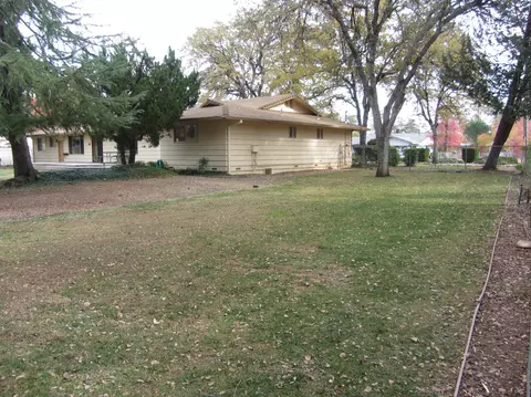 3168 Inverness St, Redding, CA 96002 photo 22