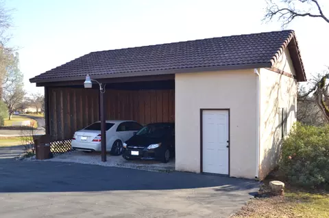 15838 Macleod, Redding, CA 96001 photo 4