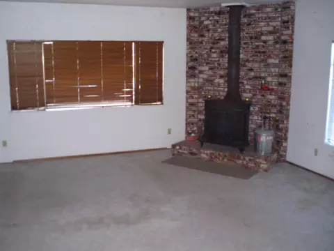 3220 Panorama Dr, Redding, CA 96003 photo 6