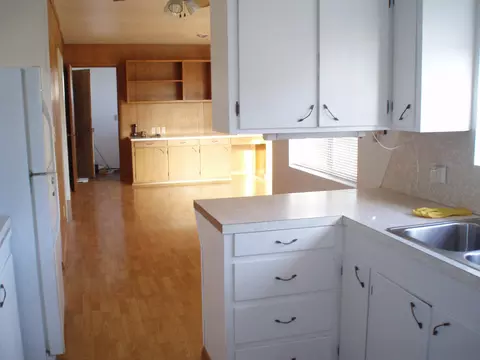 3220 Panorama Dr, Redding, CA 96003 photo 4