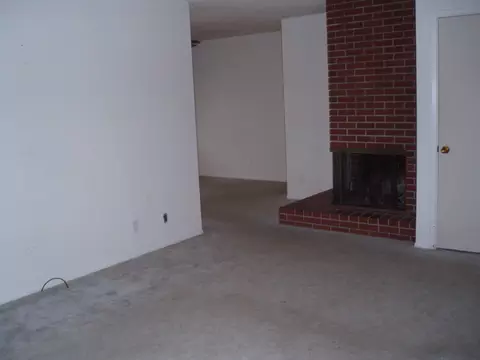 3220 Panorama Dr, Redding, CA 96003 photo 2