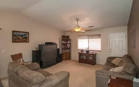 16917 Santa Barbara Dr, Redding, CA 96003 photo 3