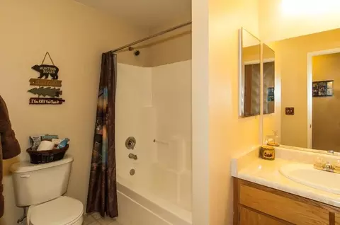 16917 Santa Barbara Dr, Redding, CA 96003 photo 12