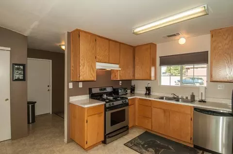 16917 Santa Barbara Dr, Redding, CA 96003 photo 4