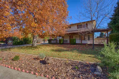 1645 Filaree Dr, Redding, CA 96002 photo 1