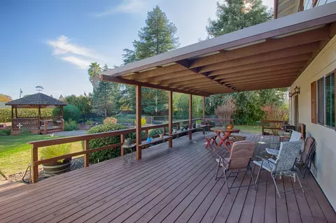 1645 Filaree Dr, Redding, CA 96002 photo 9