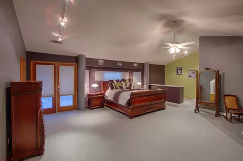 7707 Mohegan Ct, Redding, CA 96002 photo 18