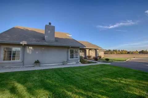 7707 Mohegan Ct, Redding, CA 96002 photo 8