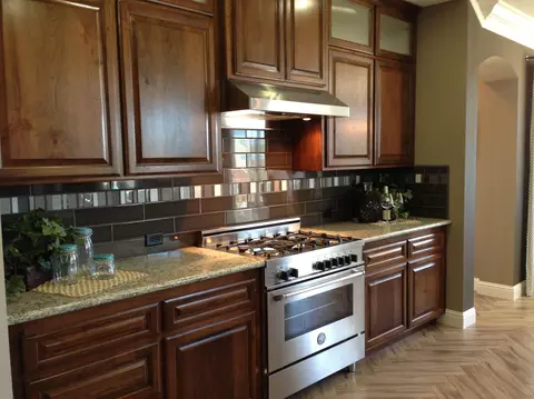 3407 Incline Way, Redding, CA 96002 photo 2