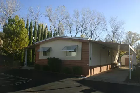 499 Bitterroot Dr, Redding, CA 96003 photo 1