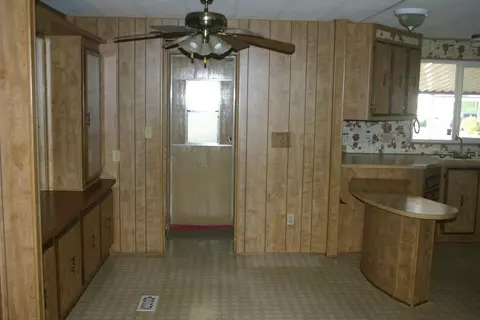 499 Bitterroot Dr, Redding, CA 96003 photo 9