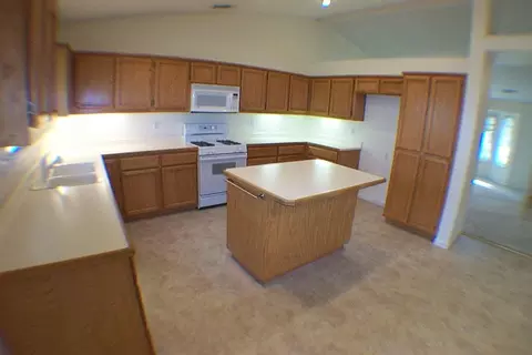 1951 Airstrip Rd, Redding, CA 96003 photo 9