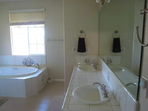 3344 Middleton Ln, Redding, CA 96002 photo 13