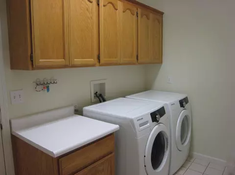 3344 Middleton Ln, Redding, CA 96002 photo 17