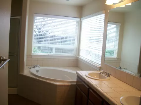 3447 Cockerill Dr, Redding, CA 96002 photo 17