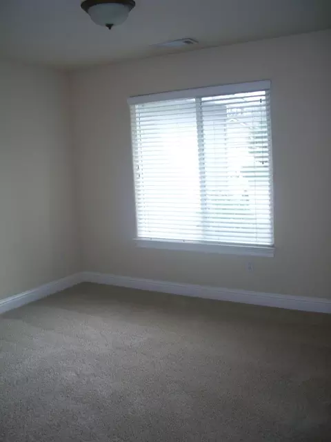 3447 Cockerill Dr, Redding, CA 96002 photo 10