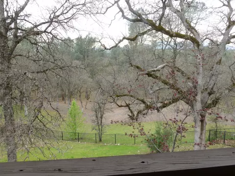 396 Franciscan Trl, Redding, CA 96003 photo 18