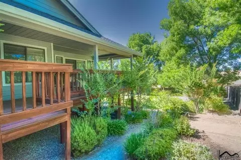 845 Terrace Dr, Red Bluff, CA 96080 photo 1