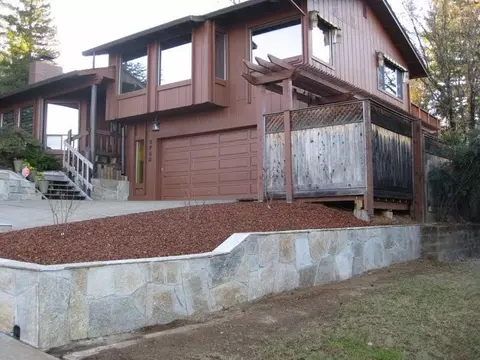 3755 Cal Ore Dr, Redding, CA 96001 photo 5