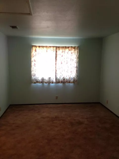 852 Partridge Dr, Redding, CA 96003 photo 7