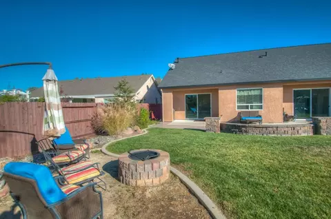 1137 Lakeside Dr, Redding, CA 96001 photo 28