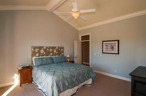1137 Lakeside Dr, Redding, CA 96001 photo 9
