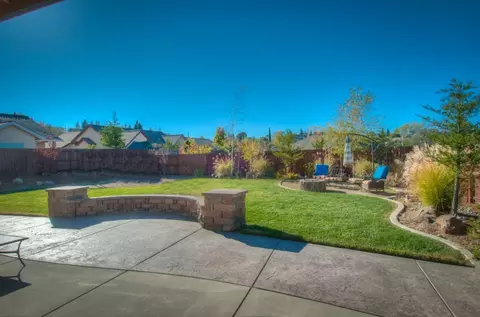 1137 Lakeside Dr, Redding, CA 96001 photo 24